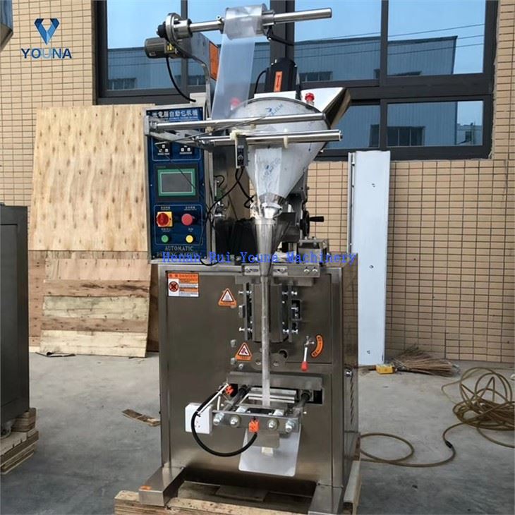 automatic chilli powder packing machine (3)